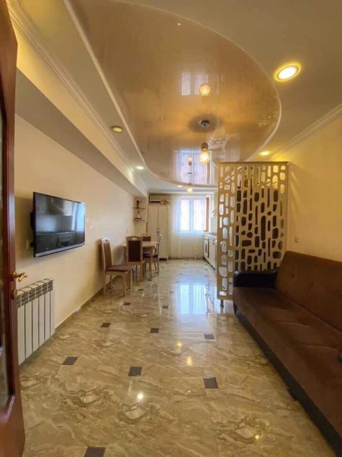 באטומי Apartment Dolphin מראה חיצוני תמונה