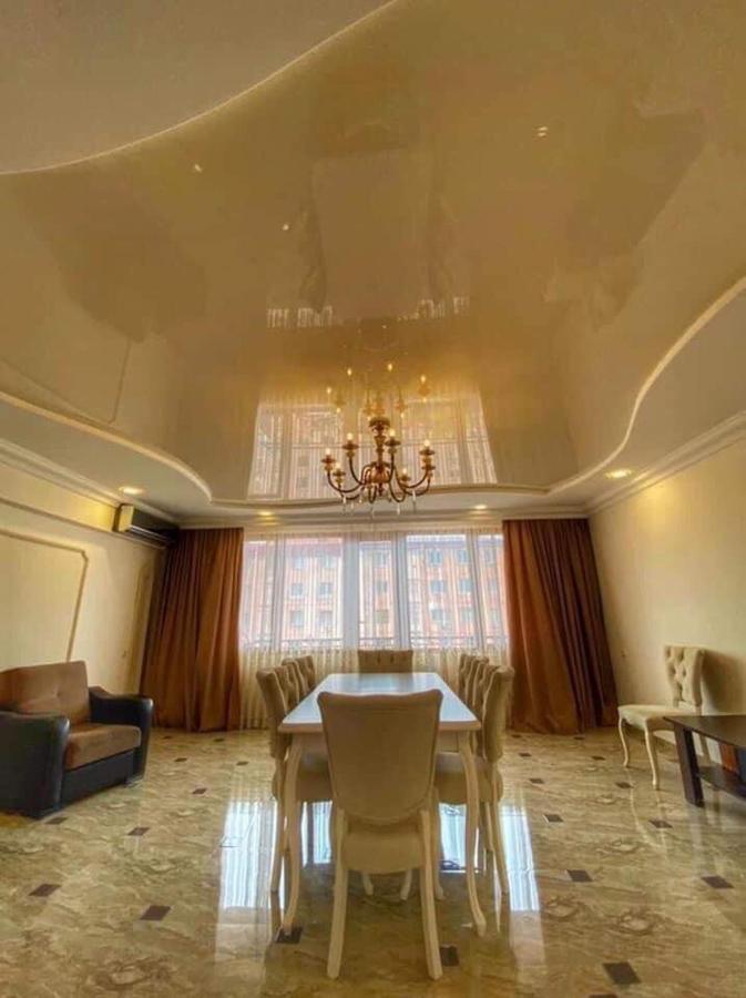 באטומי Apartment Dolphin מראה חיצוני תמונה