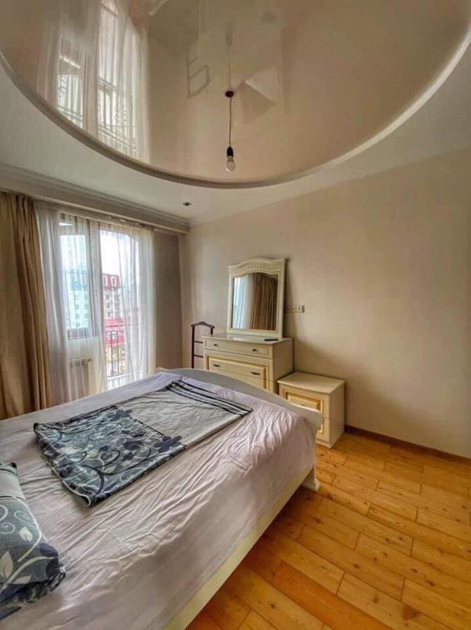 באטומי Apartment Dolphin מראה חיצוני תמונה